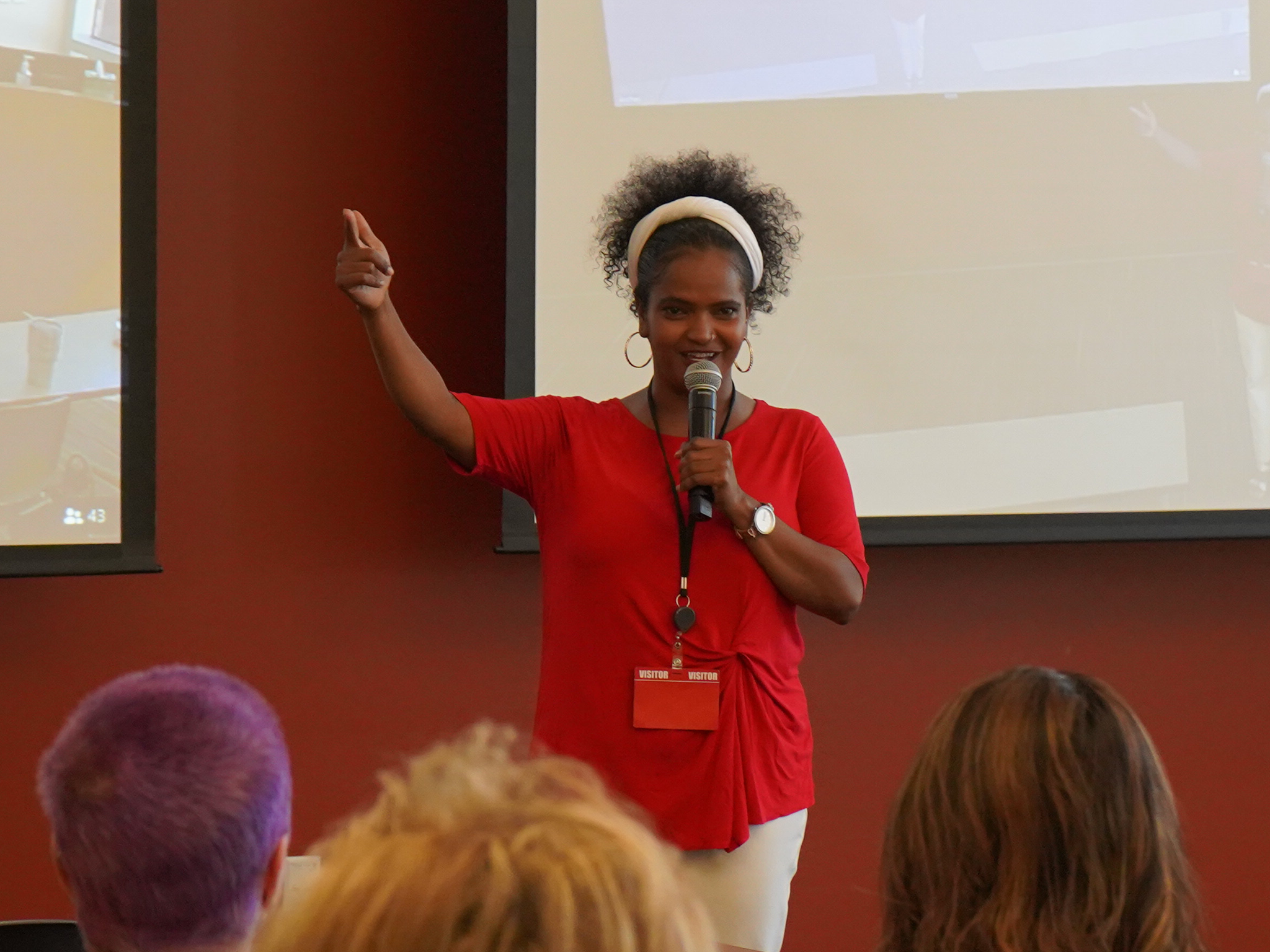 Utah Delegate and board member of the Refugee Congress Fatima Dirie delivering a Lunch and Learn.
